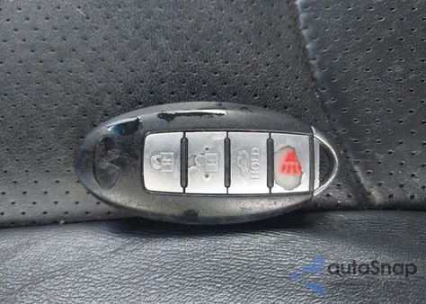 2013 Infiniti G37 z USA, uszkodzony, nr VIN JN1CV6AR3DM756731